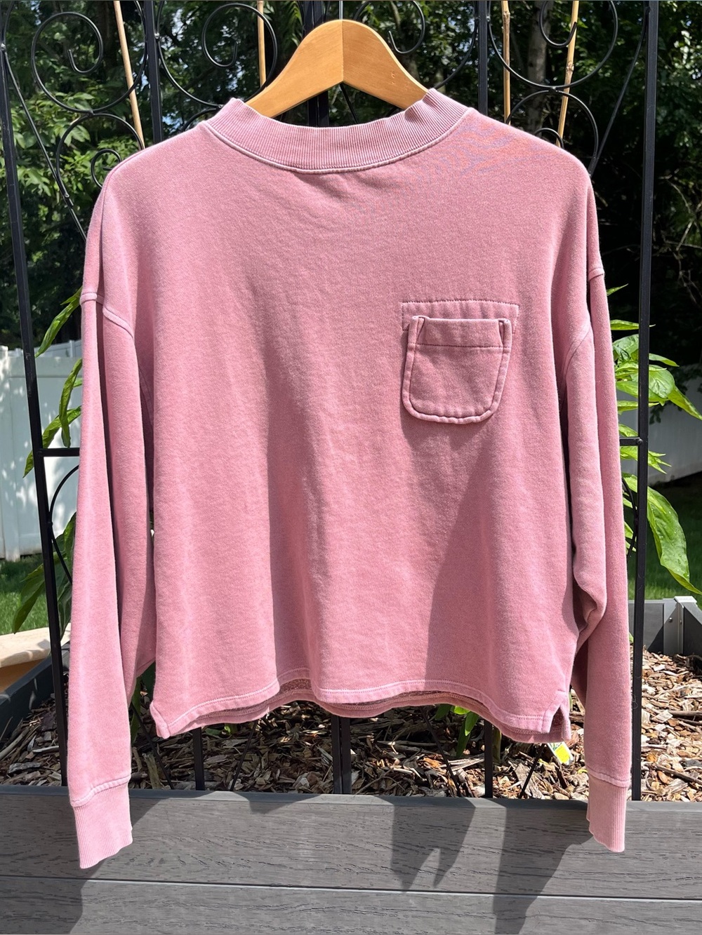 Old Navy Women’s Dusty Pink Boxy Cropped Slouchy Mockneck Sweatshirt Size S